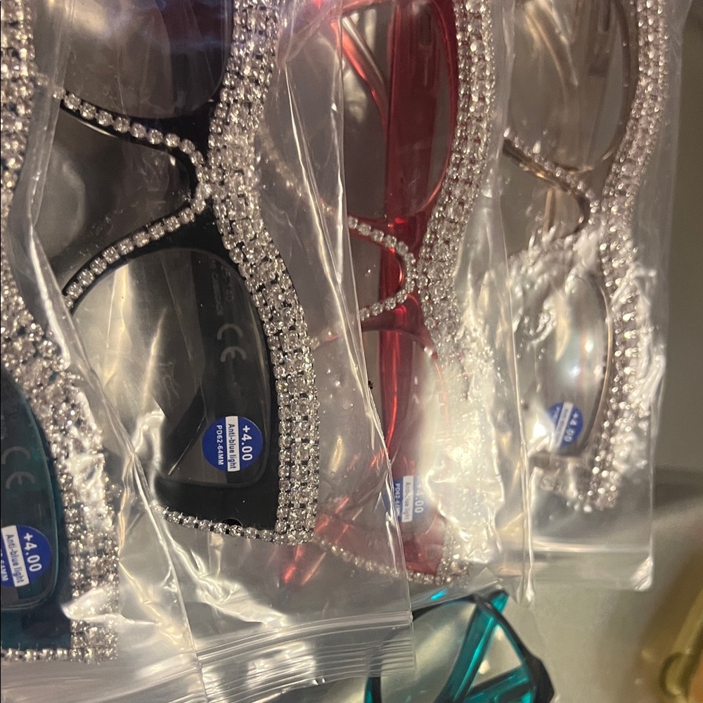 Crystal Embellished Sunglasses Set